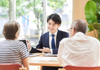 株式会社ステディーライズ